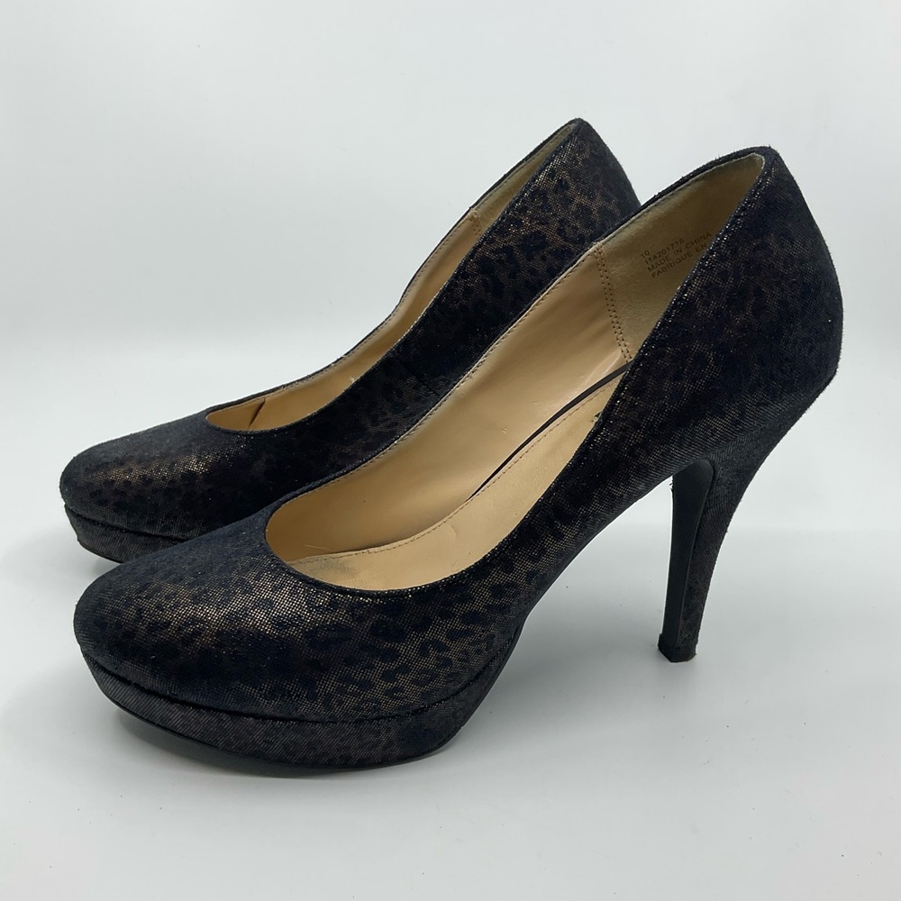 Jeanne Beker Metallic Leopard Platform Heels